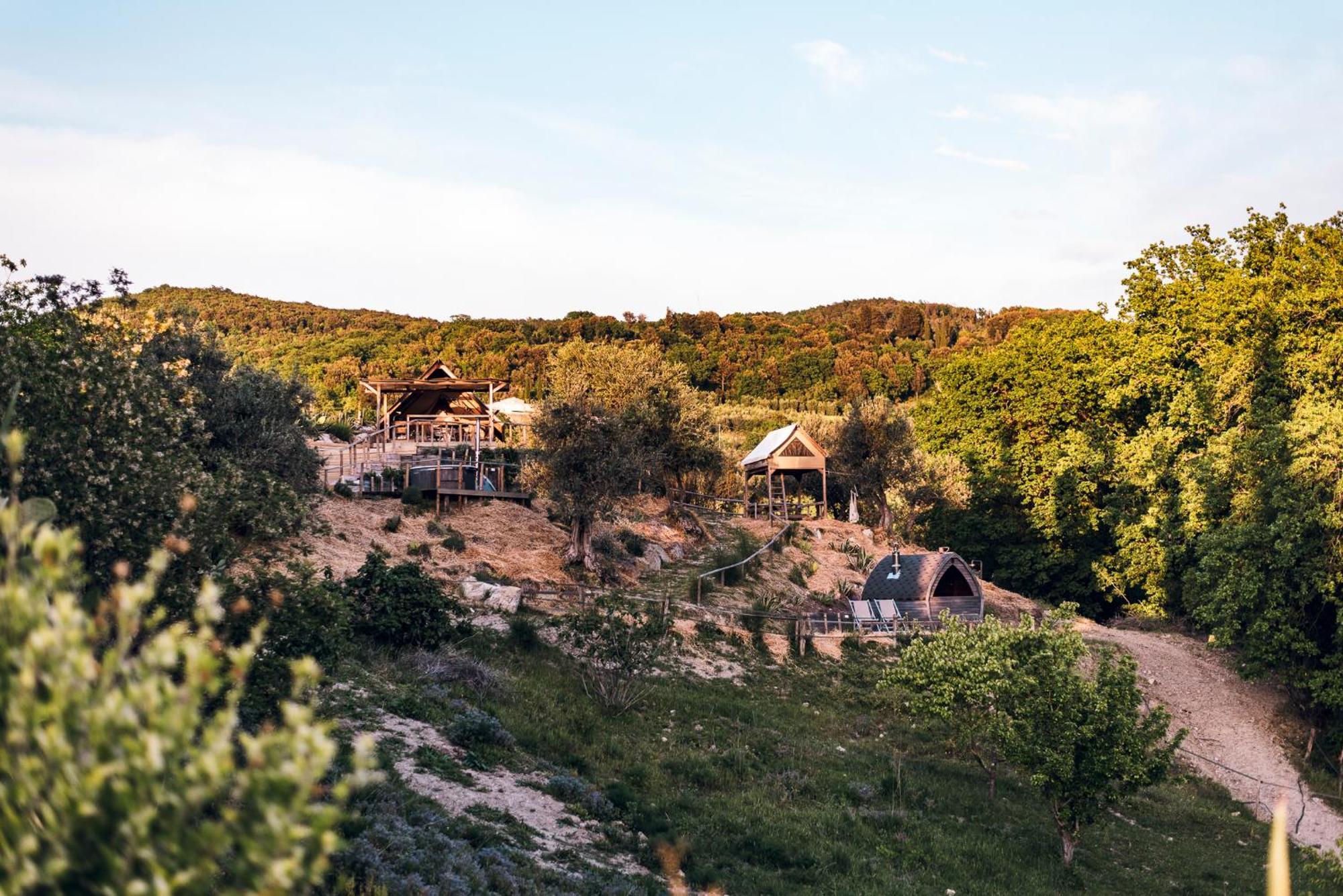 Agriturismo Podere Il Fornacino Santa Luce Eksteriør billede